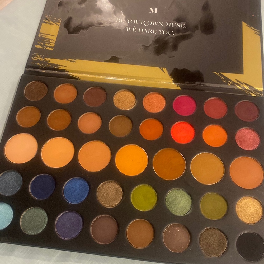 Morphe 39A Dare to Create Eyeshadow Palette